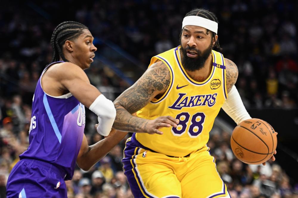 而巴塞罗那 而巴塞罗那